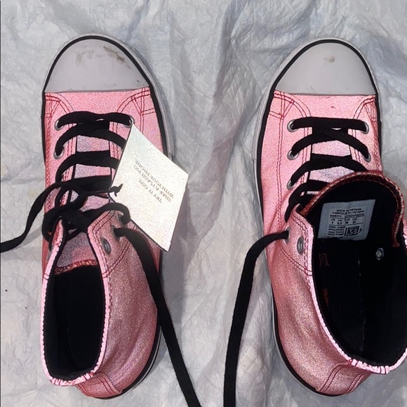 Shoes - Picture 7 of 7